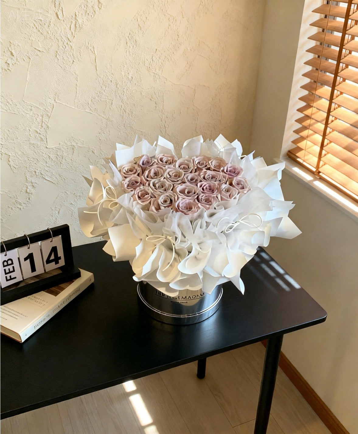 30 Stems｜Sweetheart Rose Box